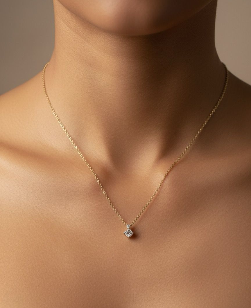 The Aurora Diamond Pendant | 0.20ctw Diamond | 14k Yellow Gold | 0.16gm